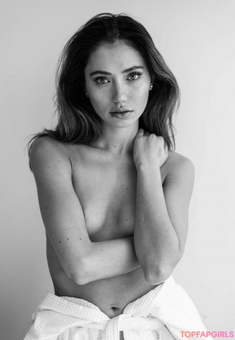 Danielle nude leaked OnlyFans photo #25