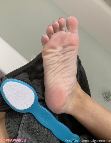 Realgarnetrose nude leaked OnlyFans photo #197