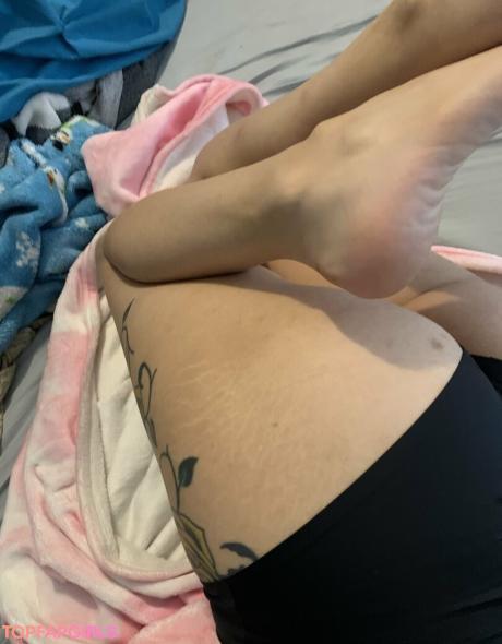 Realgarnetrose nude leaked OnlyFans photo #33