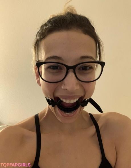 Realgarnetrose nude leaked OnlyFans photo #390