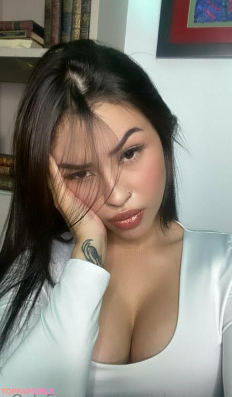 Emilybrownnn nude leaked OnlyFans photo #24