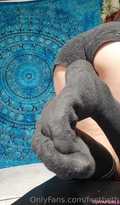 Feetbeth nude leaked OnlyFans photo #16
