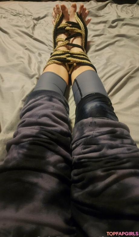 Feetbeth nude leaked OnlyFans photo #35