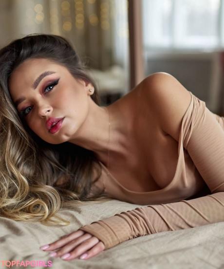 Lyubov nude leaked OnlyFans photo #3