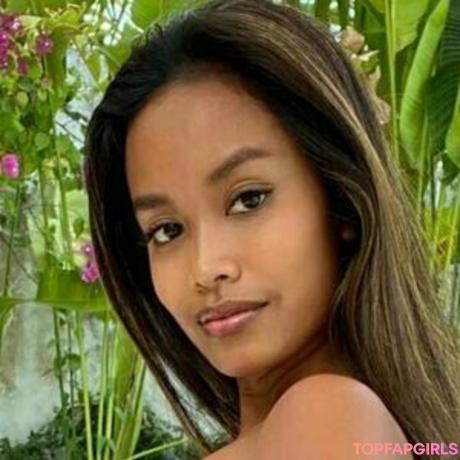 Putri nude leaked OnlyFans photo #45