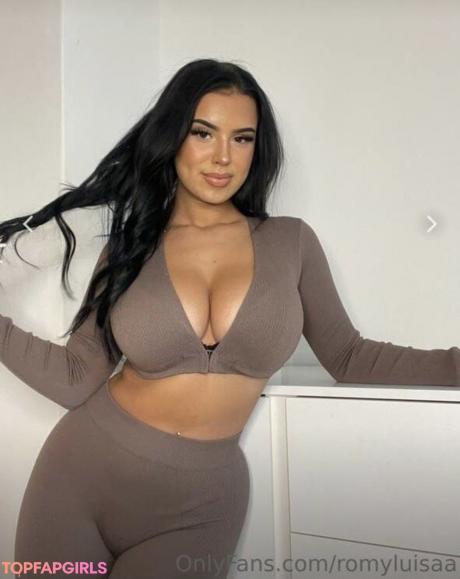 Romyluisaa nude leaked OnlyFans photo #4