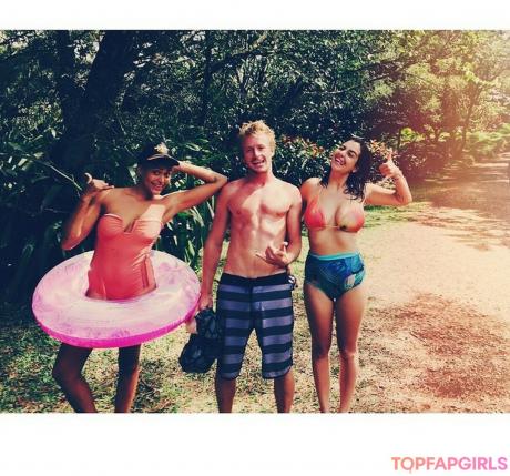 Alanna nude leaked OnlyFans photo #10