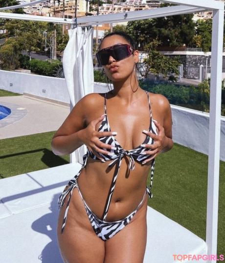 Snoochie nude leaked OnlyFans photo #2