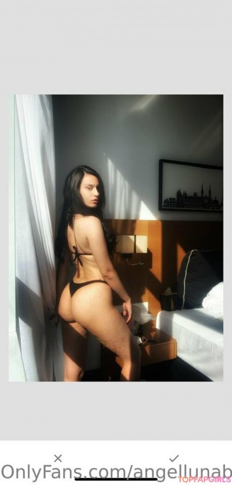 Angellunabella nude leaked OnlyFans photo #2