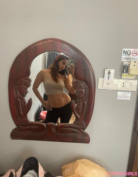 Angellunabella nude leaked OnlyFans photo #20