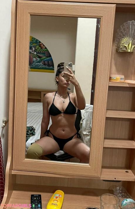 Angellunabella nude leaked OnlyFans photo #3