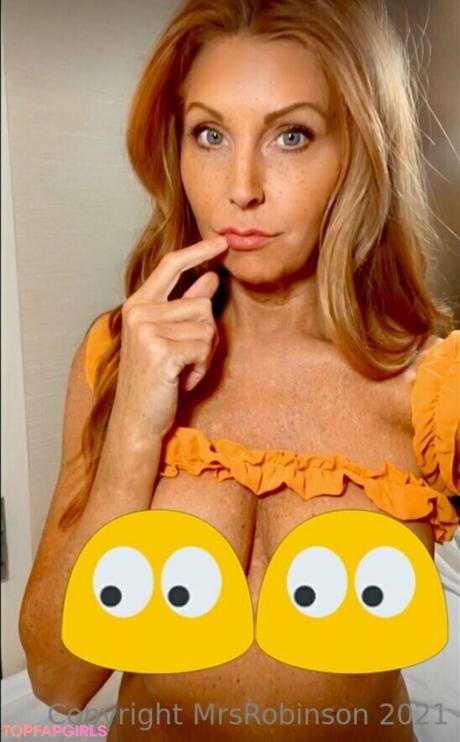 Mrsrobinsonxo nude leaked OnlyFans photo #135
