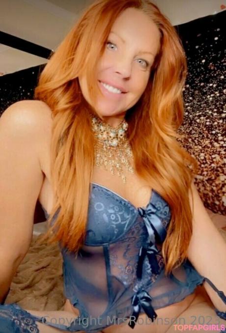 Mrsrobinsonxo nude leaked OnlyFans photo #171