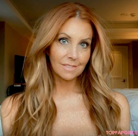 Mrsrobinsonxo nude leaked OnlyFans photo #185