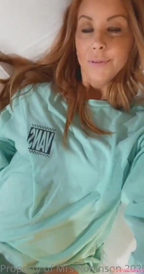 Mrsrobinsonxo nude leaked OnlyFans photo #27