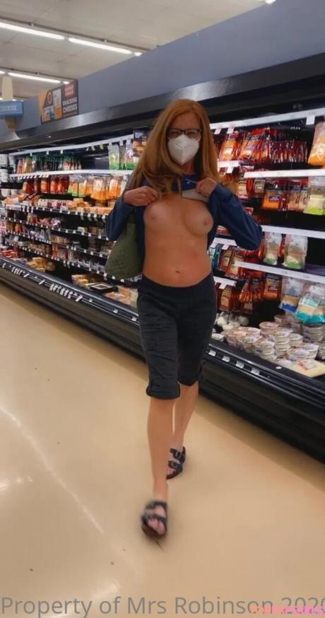Mrsrobinsonxo nude leaked OnlyFans photo #29