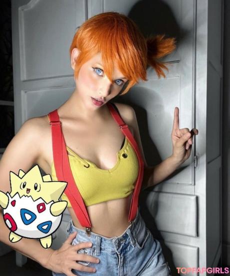 Elia nude leaked OnlyFans photo #4