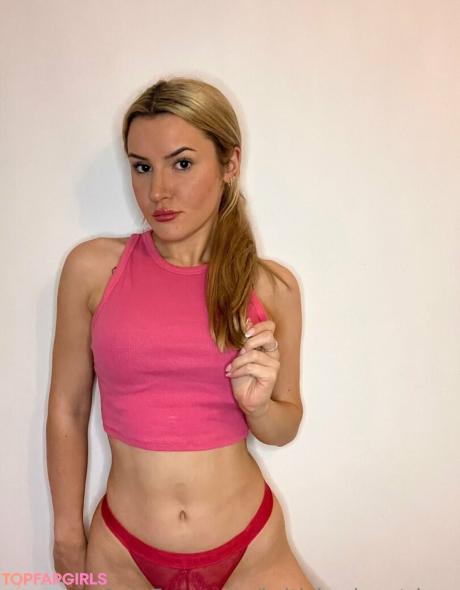 Britishgrlnextdoor nude leaked OnlyFans photo #26