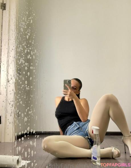 Bayraktarivna nude leaked OnlyFans photo #39