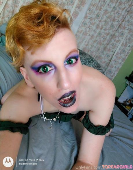 Madamedragnir nude leaked OnlyFans photo #8
