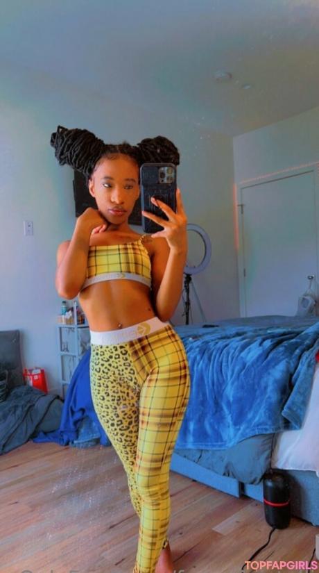 Freeministalli nude leaked OnlyFans photo #92