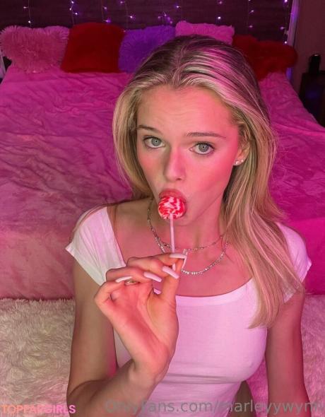 Marleyywynn nude leaked OnlyFans photo #17