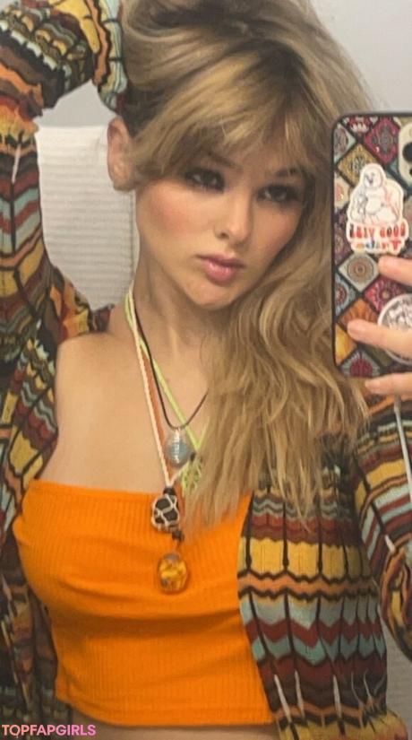 Ember nude leaked OnlyFans photo #3