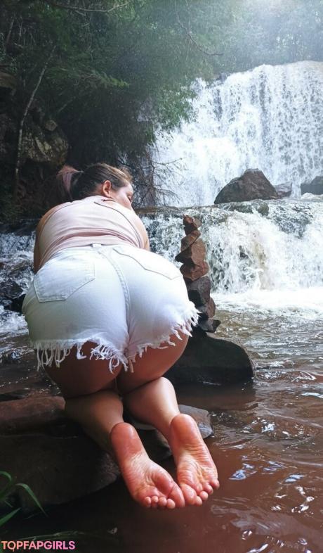 Isiscristine nude leaked OnlyFans photo #14