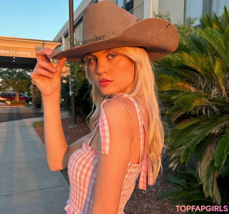 Zandi nude leaked OnlyFans photo #11