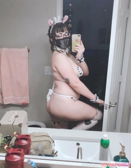 Hyenahottie nude leaked OnlyFans photo #23