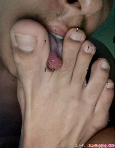 Gigagod69 nude leaked OnlyFans photo #3