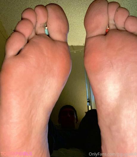 Gigagod69 nude leaked OnlyFans photo #40