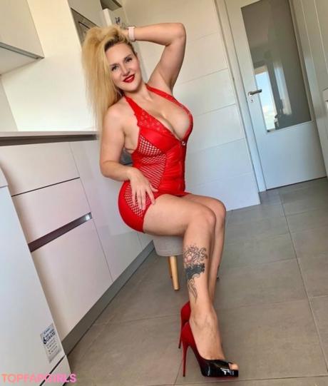 Dolly nude leaked OnlyFans photo #12