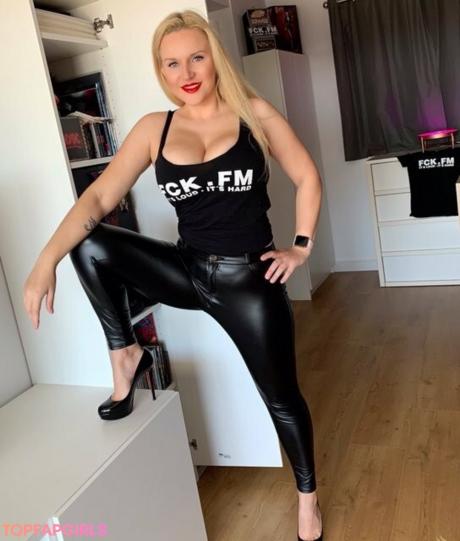 Dolly nude leaked OnlyFans photo #47