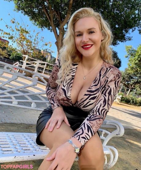 Dolly nude leaked OnlyFans photo #80