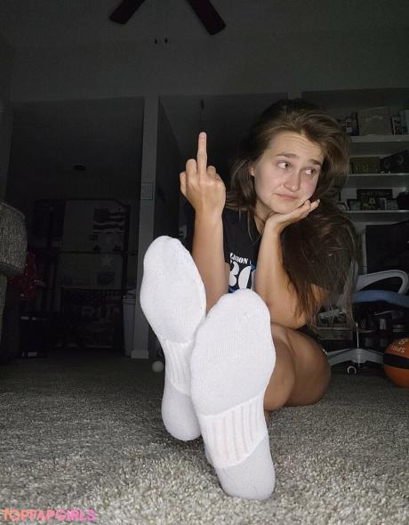 Fitfeet.2021 nude leaked OnlyFans photo #4
