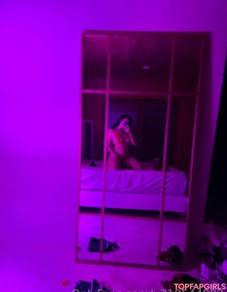 La nude leaked OnlyFans photo #16