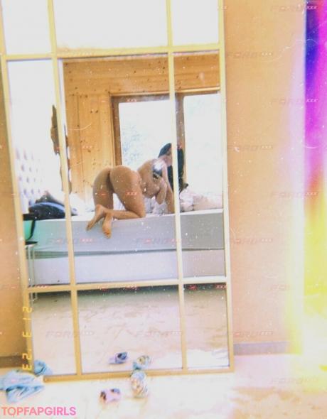 La nude leaked OnlyFans photo #351