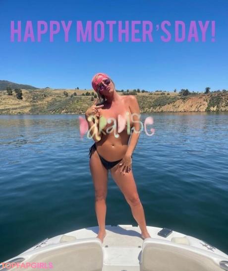 Tamar nude leaked OnlyFans photo #8