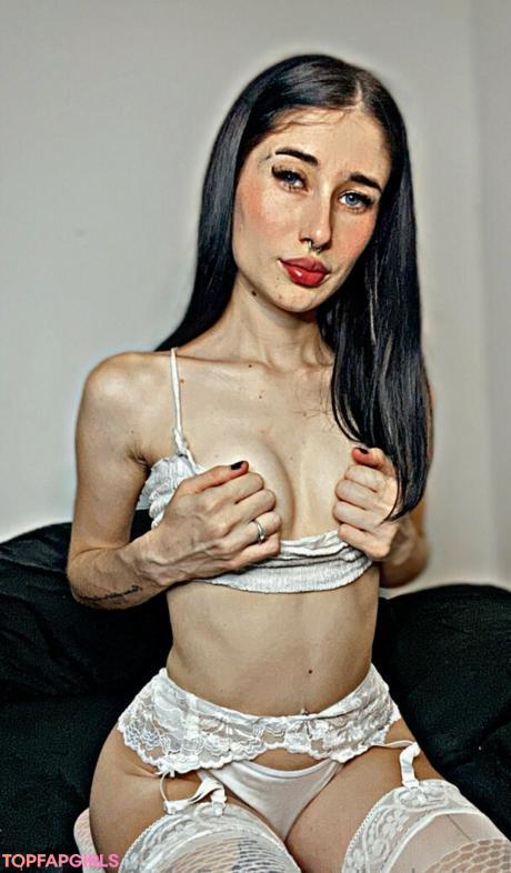 Looladiaz nude leaked OnlyFans photo #15