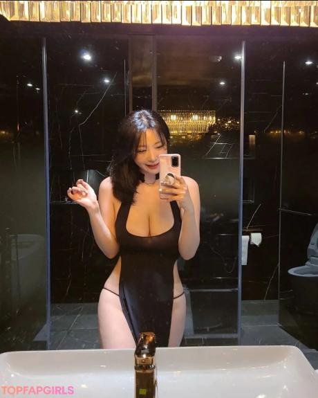Mochilove nude leaked OnlyFans photo #24