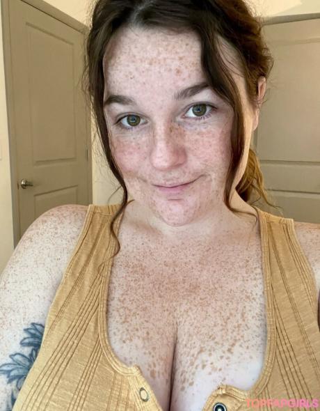 Freckled nude leaked OnlyFans photo #3