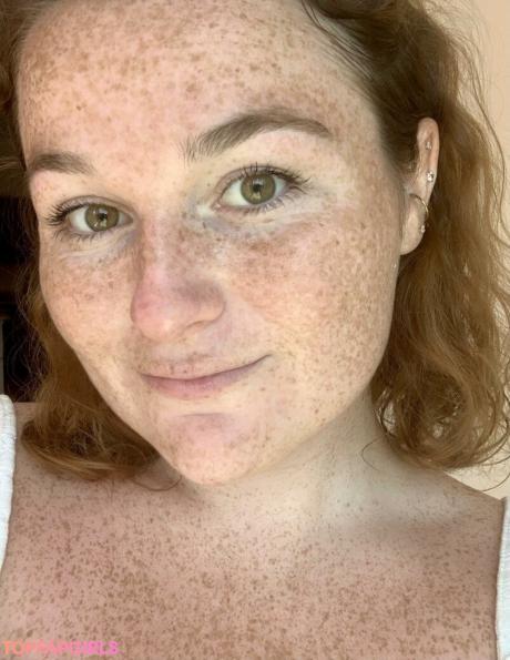 Freckled nude leaked OnlyFans photo #31