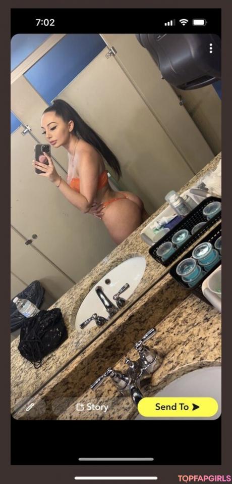 Amandaaadimeo nude leaked OnlyFans photo #2