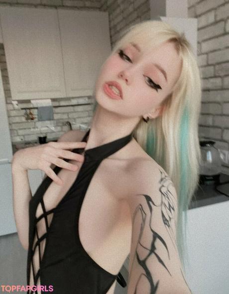 Pipsyo nude leaked OnlyFans photo #115