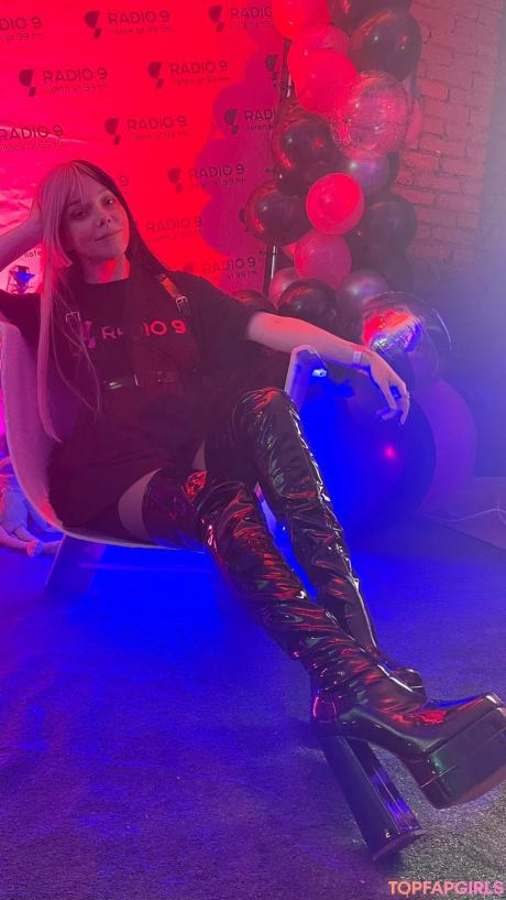 Malvinamoney nude leaked OnlyFans photo #28