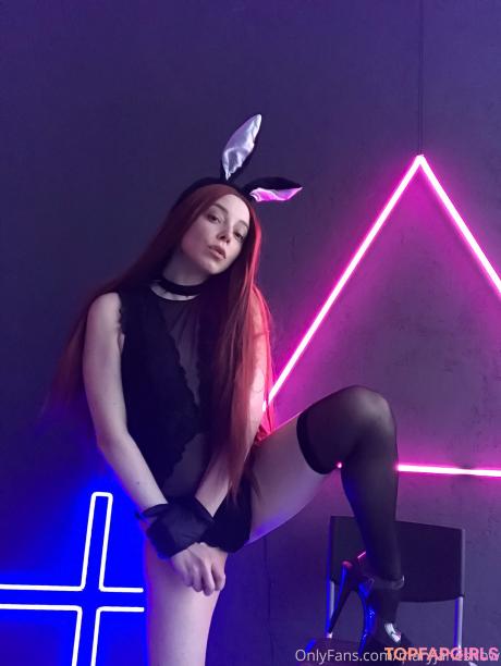 Malvinamoney nude leaked OnlyFans photo #57