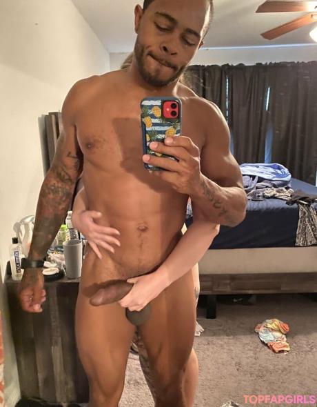 Justicelv4 nude leaked OnlyFans photo #51