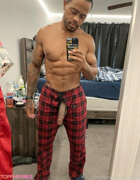 Justicelv4 nude leaked OnlyFans photo #55