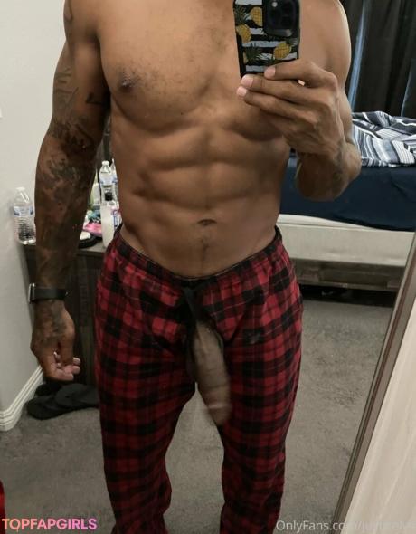 Justicelv4 nude leaked OnlyFans photo #57
